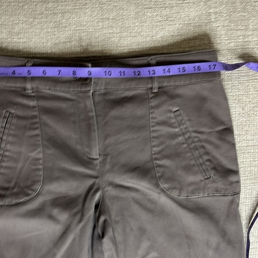 ⭐️ Reitmans light brown cropped pants - size 12P - Picture 5 of 7